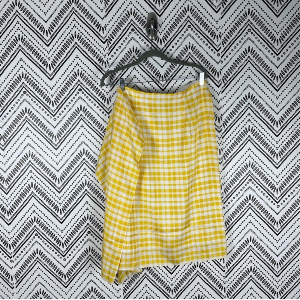 J Crew collection 💯 silk twill skirt. Lined. Zip. Ruffle. Yellow gingham